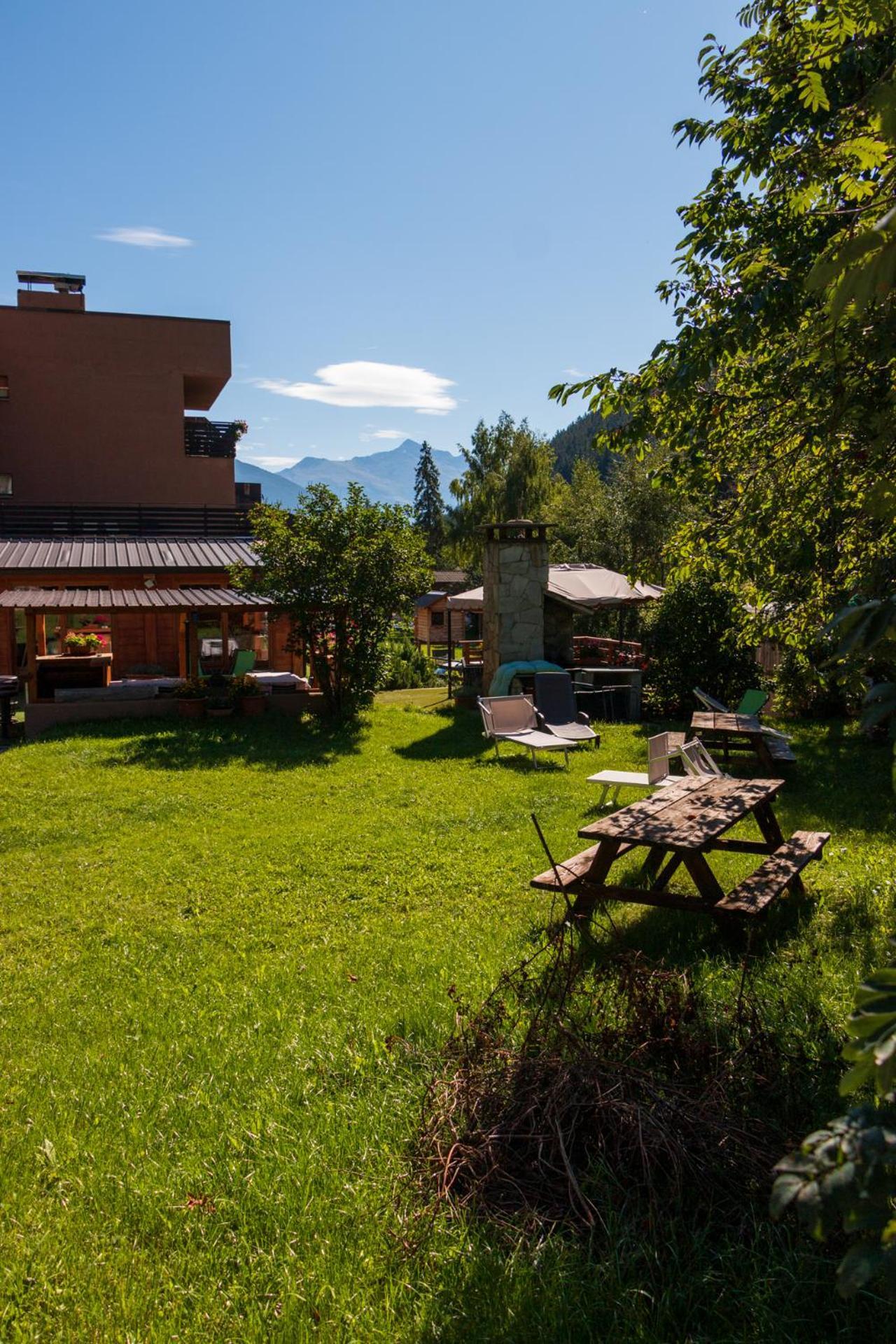 Hotel La Val Isolaccia Eksteriør billede