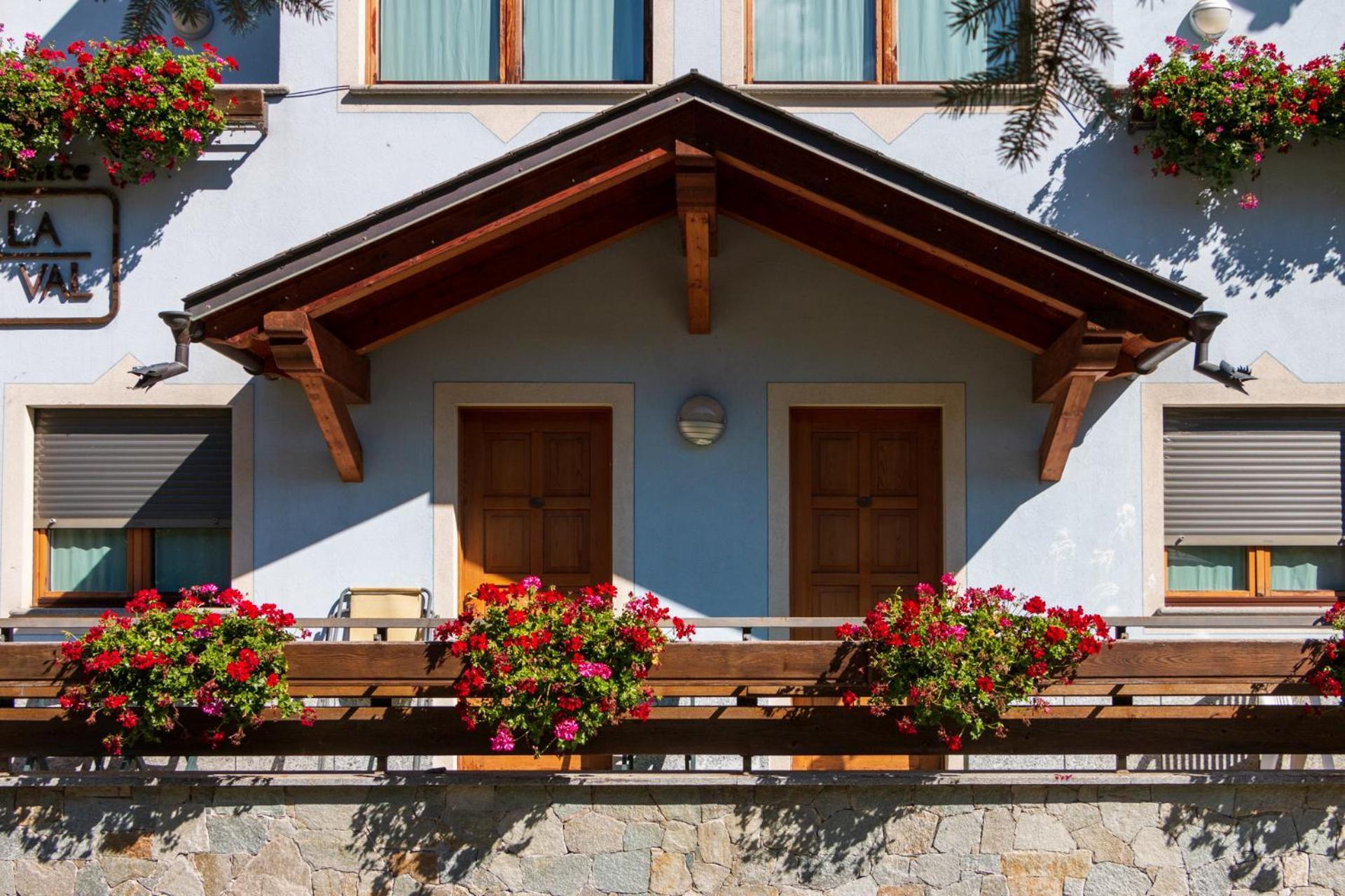 Hotel La Val Isolaccia Eksteriør billede